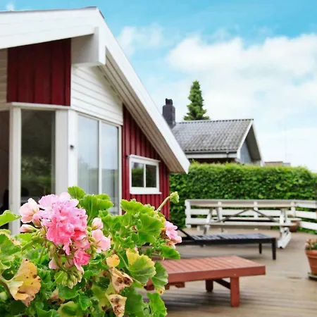Casa de Férias Three-bedroom Holiday In Bjert 3 Sønder Bjert